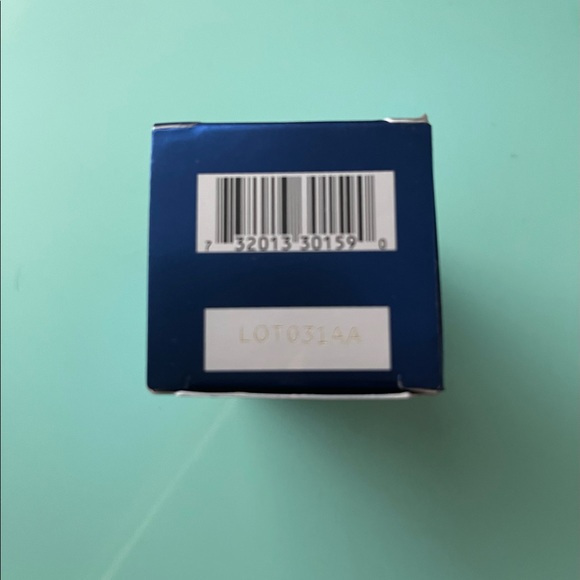 Neostrata Tri-therapy firming serum - Picture 5 of 11